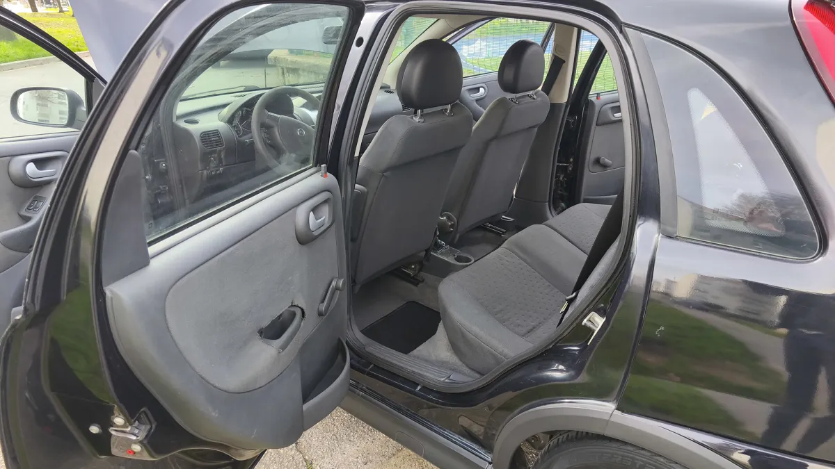 Opel / Vauxhall Corsa
