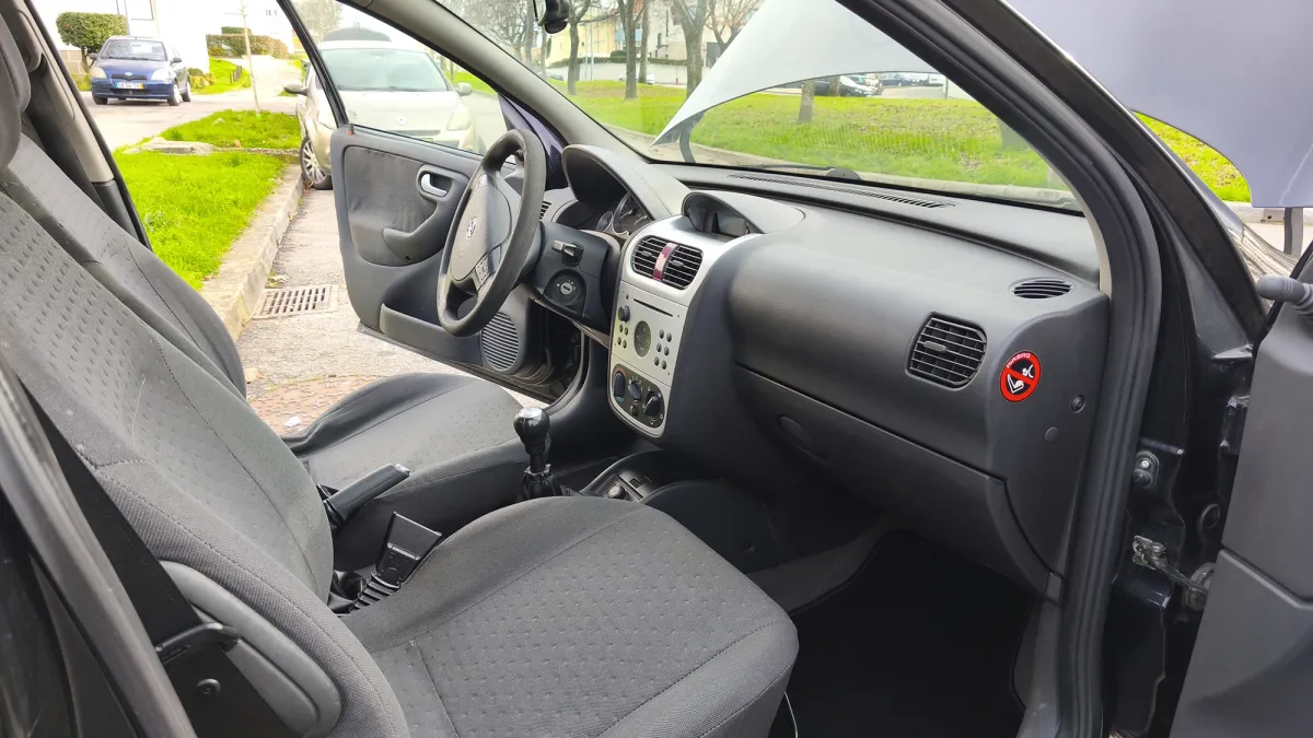 Opel / Vauxhall Corsa