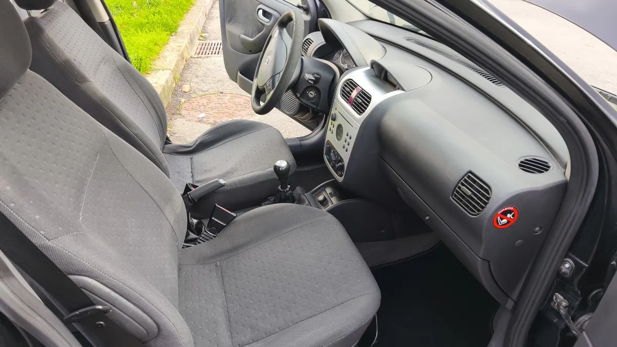 Opel / Vauxhall Corsa